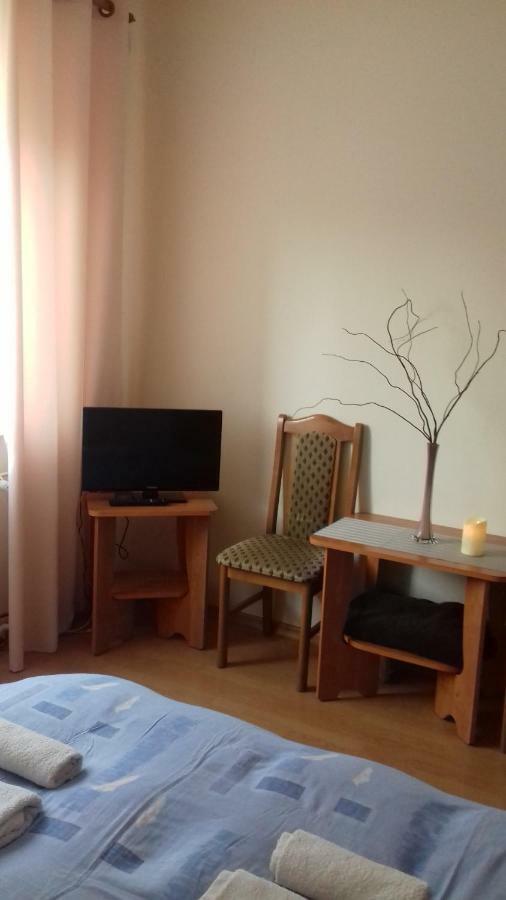 Apartamento Pod Jarzebina Stary Toruń Exterior foto